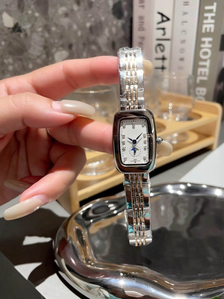 Elegante Orologio da Donna con - Home Office Design Ideas recensione e prezzo